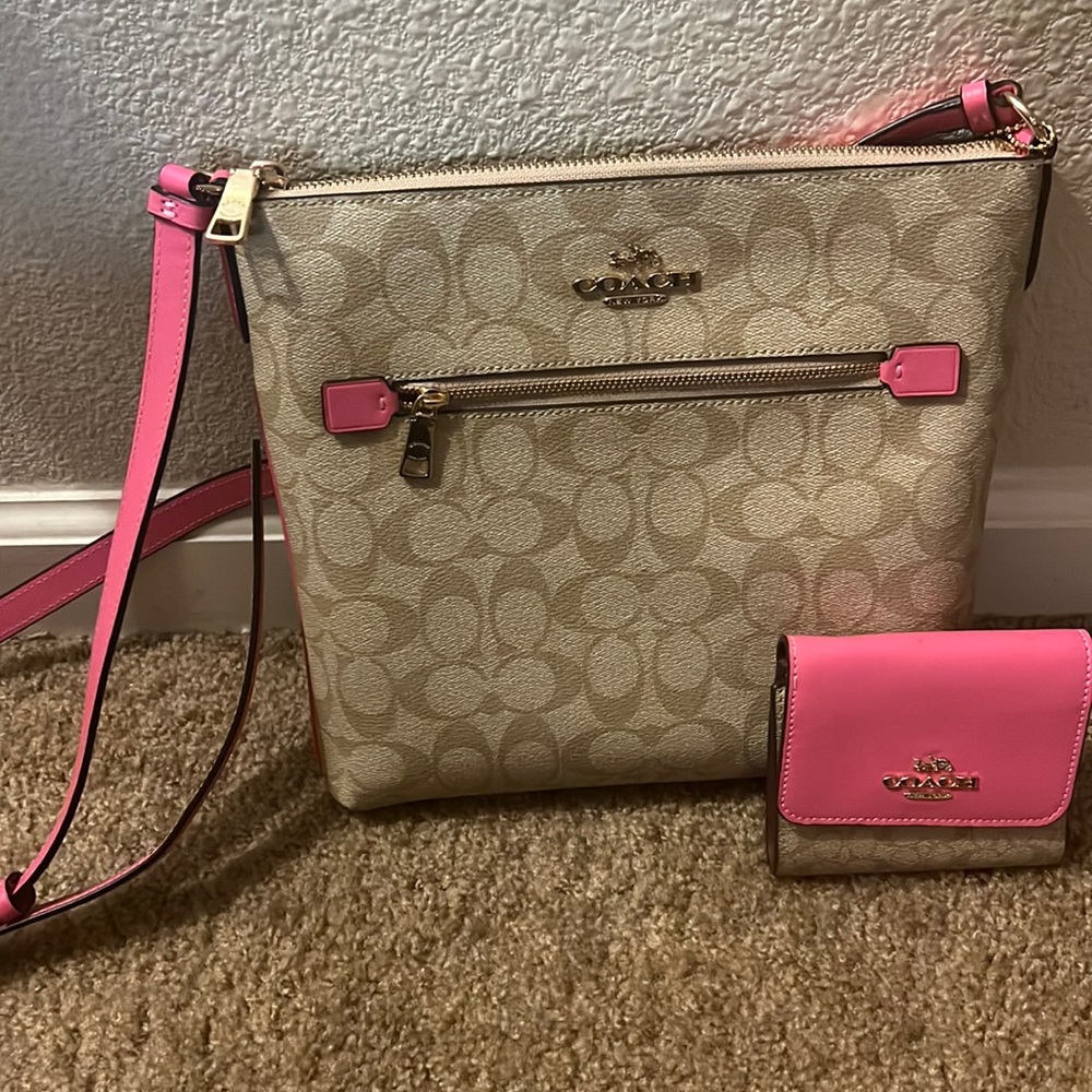 Coach Rowan Mini Rowan File Bag with matching wallet. Yes it is authentic!